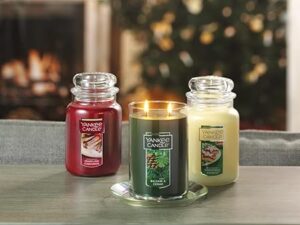 How To Decorate The Christmas Candles (Latest Updates)